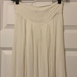 White linen maxi skirt